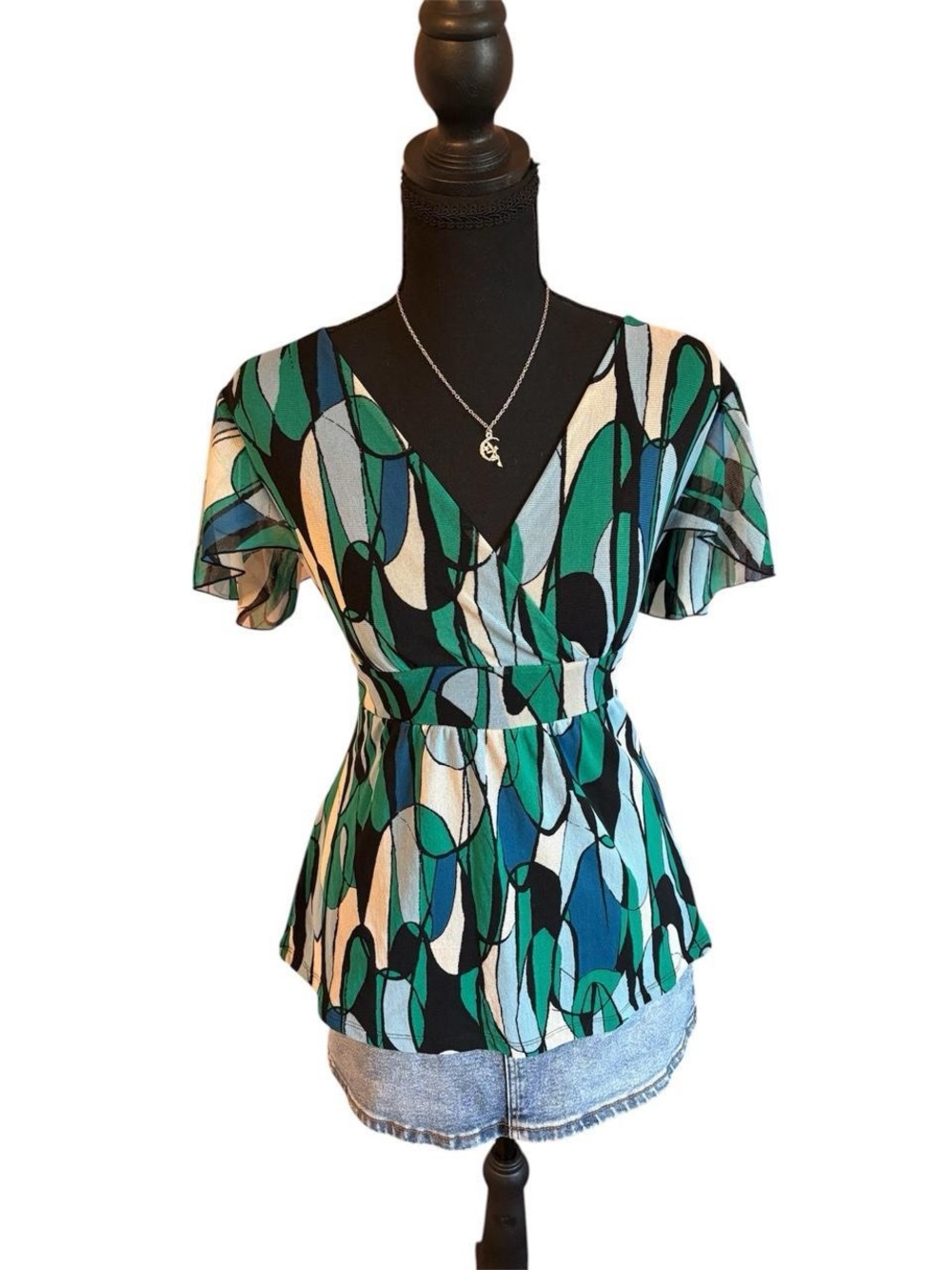 INC International Concepts Green Pattern V-Neck Babydoll Crossover Top, Size S